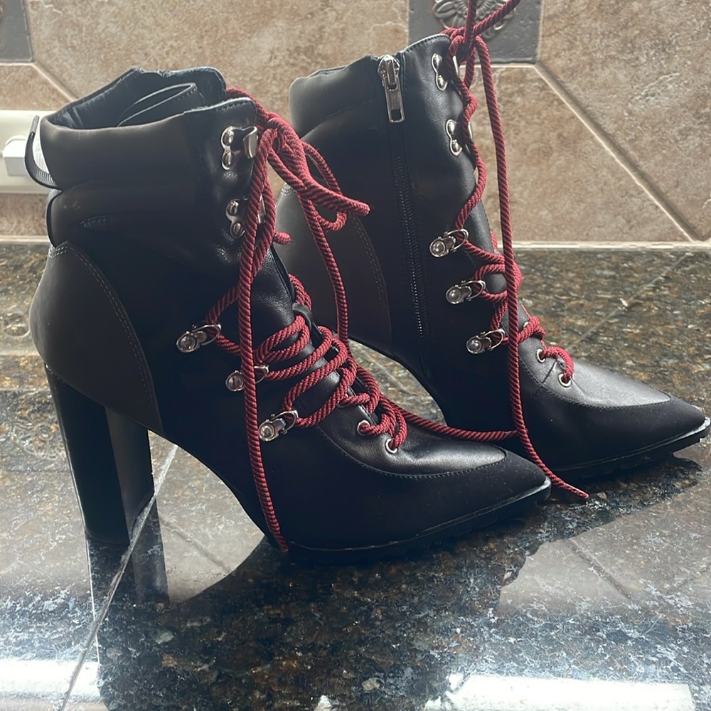 Nib Steve Madden Kare Lace-Up Boot Black And Red … - image 6